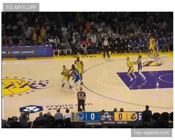 艾顿挡拆制导篮下得分效率显著高于季后赛表现