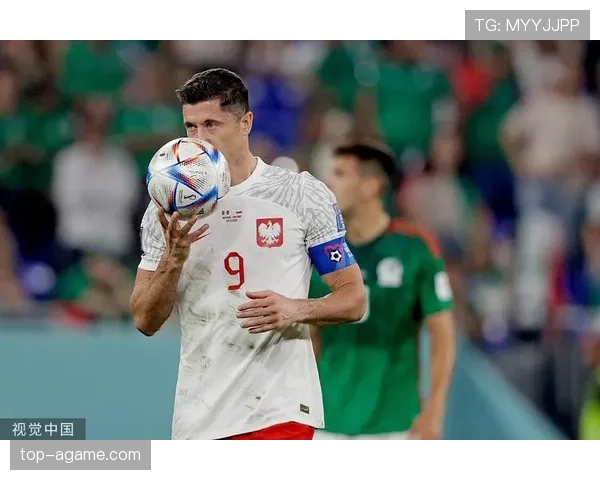 罗伯特·莱万多夫斯基本赛季状态回暖，进攻效率持续提升